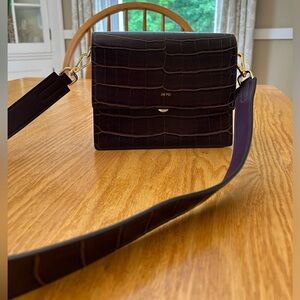 JW PEI FLAP CROSSBODY - BROWN CROC